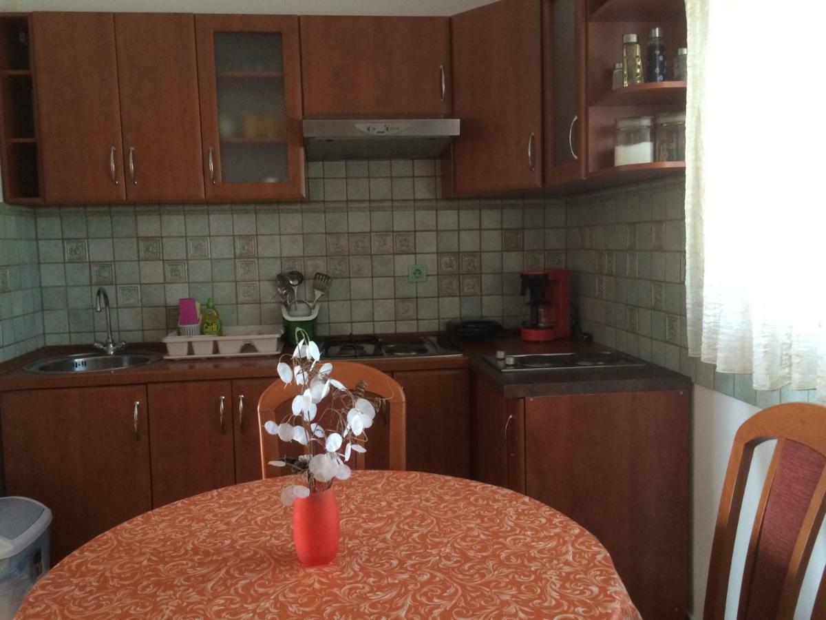 Apartmani Svit 扎达尔 外观 照片