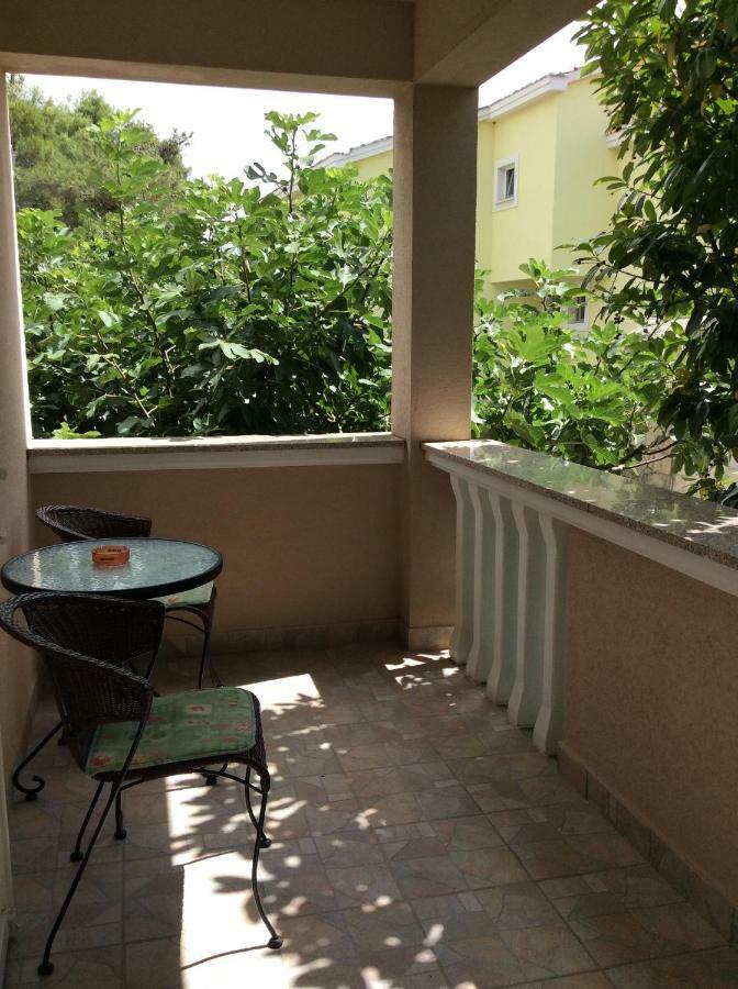 Apartmani Svit 扎达尔 外观 照片