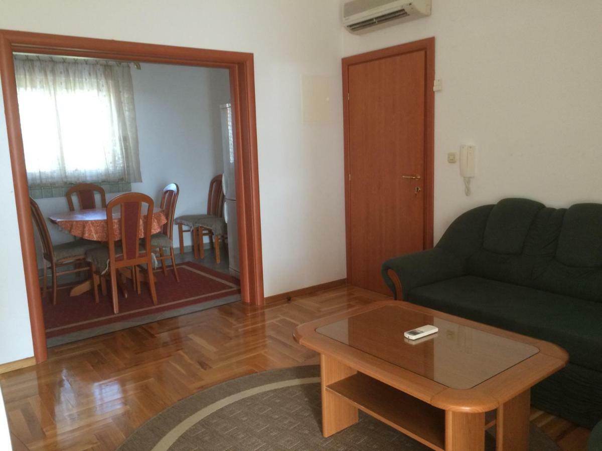 Apartmani Svit 扎达尔 外观 照片